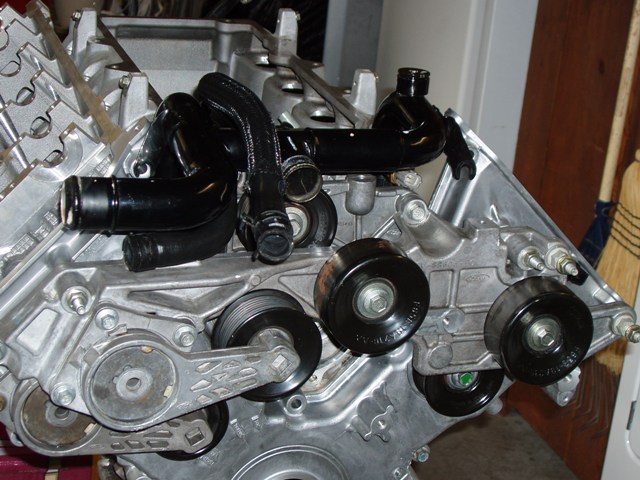 Crossover Pipe