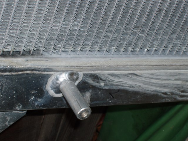 Leaky Fluidyne